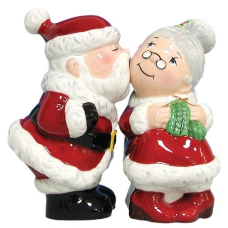 Magnetic Santa and Mrs. Clause Salt and Pepper Shaker Set