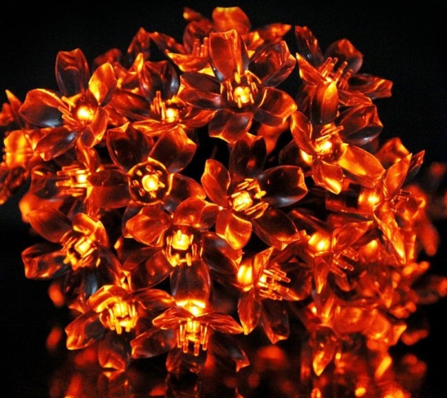 50 LED Solar Blossom Decorative Fairy Lights