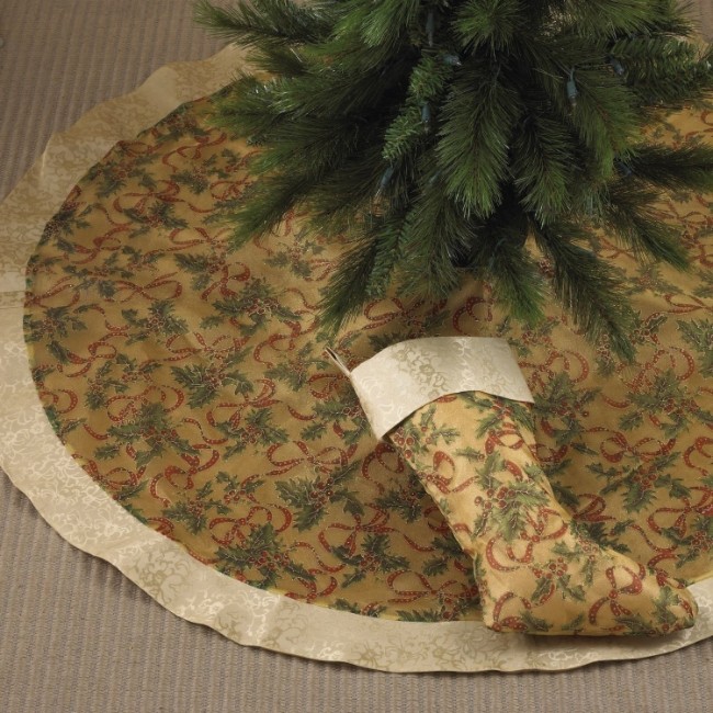 Gold Accent Christmas Holiday Tree Skirt