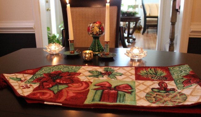 Holiday Tidings Table Runners
