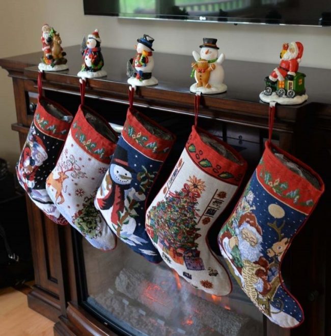 santa-and-snowman-christmas-stockings