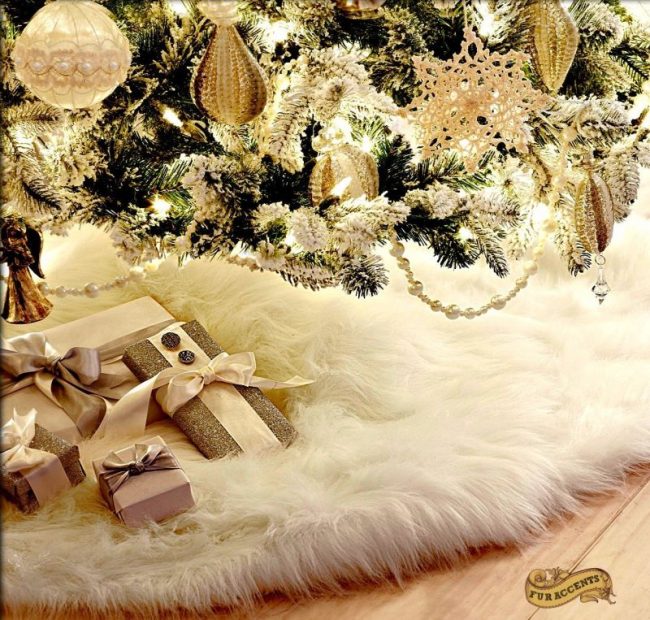 christmas-tree-skirt-plush-shaggy-faux-fur