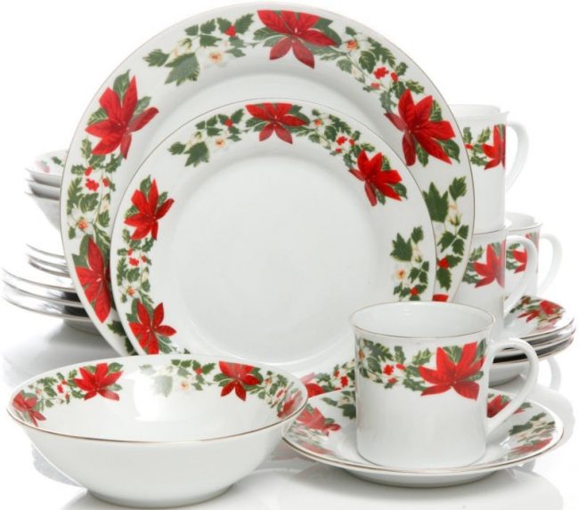 poinsettia-holiday-20-piece-dinnerware-set