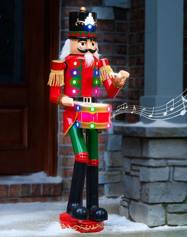 the-4-foot-lighted-musical-animated-nutcracker