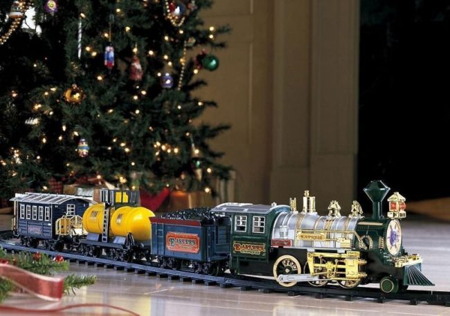train-set-wrap-around-christmas-tree-holiday-seasonal-home-decor