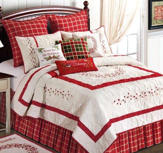 berry-wreath-king-quilt
