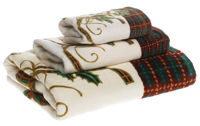 Holiday Nouveau Towel