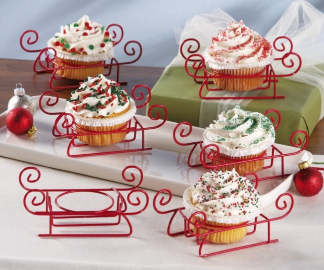 Christmas Sleigh Cupcake Holders