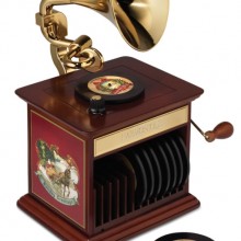 The Classic Christmas Song Gramophone