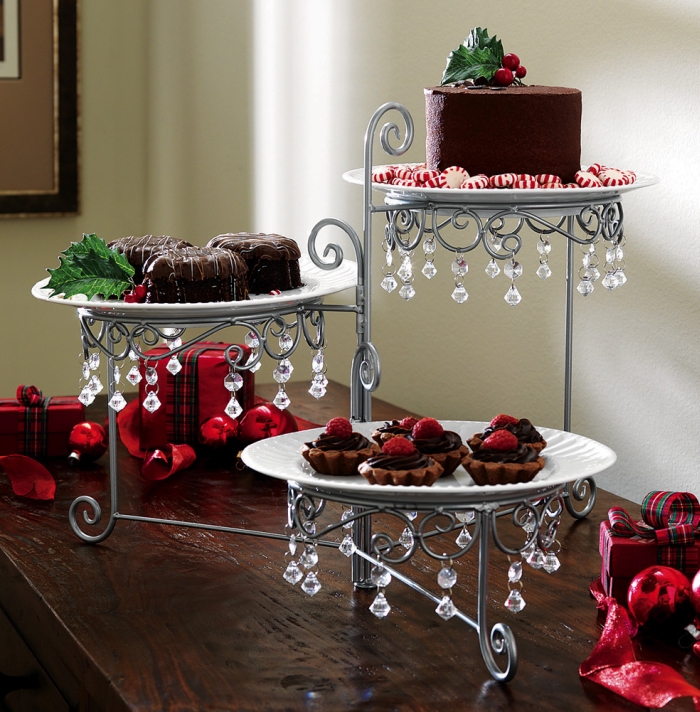 Beaded 3 Tier Silvertone Swivel Server