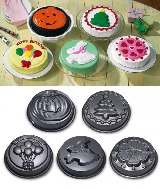  Holiday Cake Pans