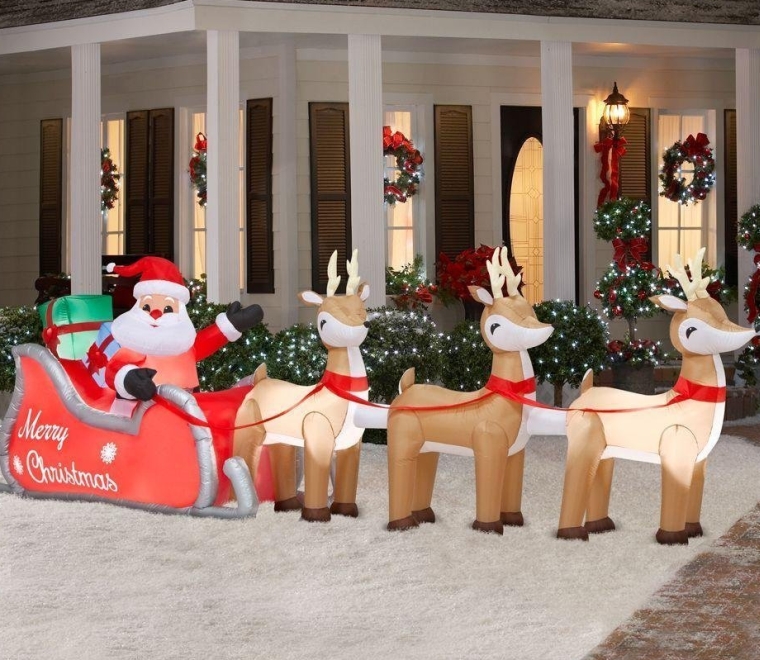 Giant Inflatable Lighted Santa | Christmas