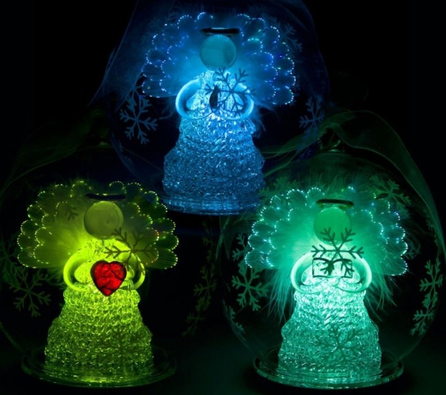 Handblown Light up Glass Ornament with Timer