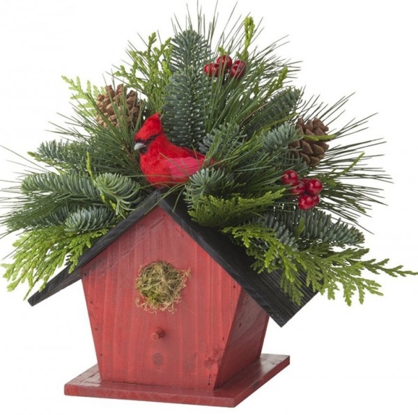 Birdhouse Centerpiece | Christmas