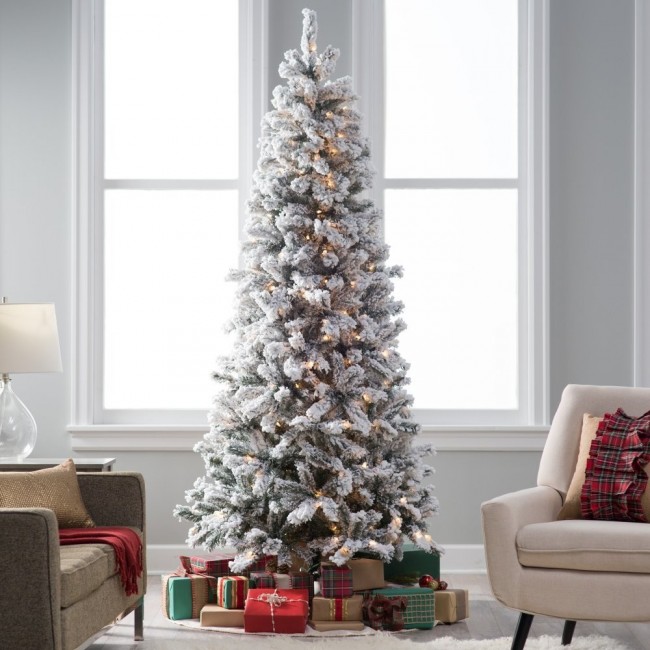 Top 15 Best Pre-Lit Artificial Christmas Trees | Christmas