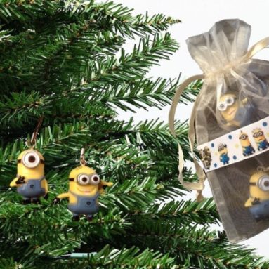 4 Despicable Me Minion Christmas Tree Ornaments in Gift Bag