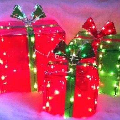 Lighted Gift BOXES Christmas Indoor / Outdoor
