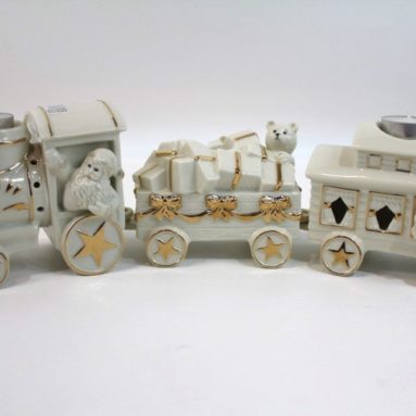 Elegant 3 Piece Train Votive Set