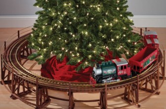 The Manhattan Railway Christmas Tree Train Trestle