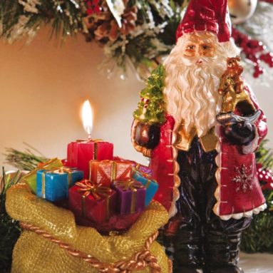 Santa And Santa’s Toy Bag Christmas Candles Set